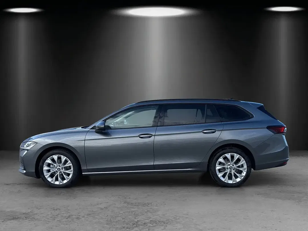 Skoda Superb - Thumbnail 2