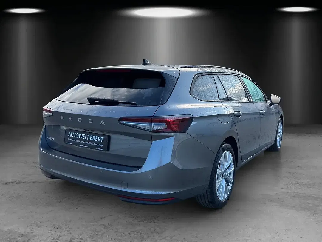 Skoda Superb - Thumbnail 5