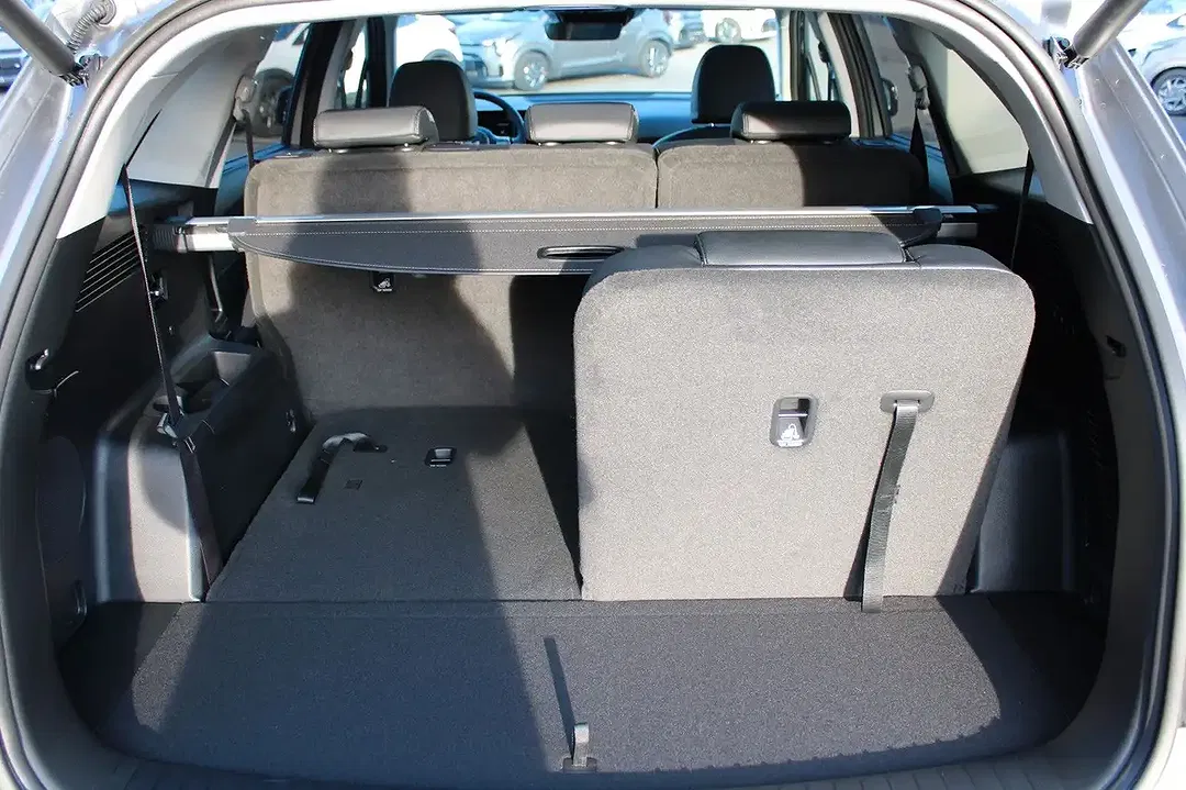 Kia Sorento - Thumbnail 11