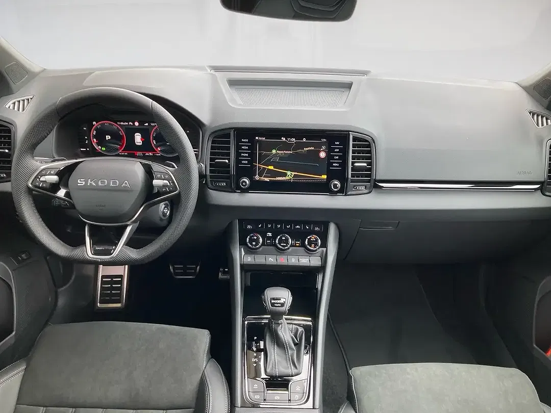 Skoda Karoq - Thumbnail 11