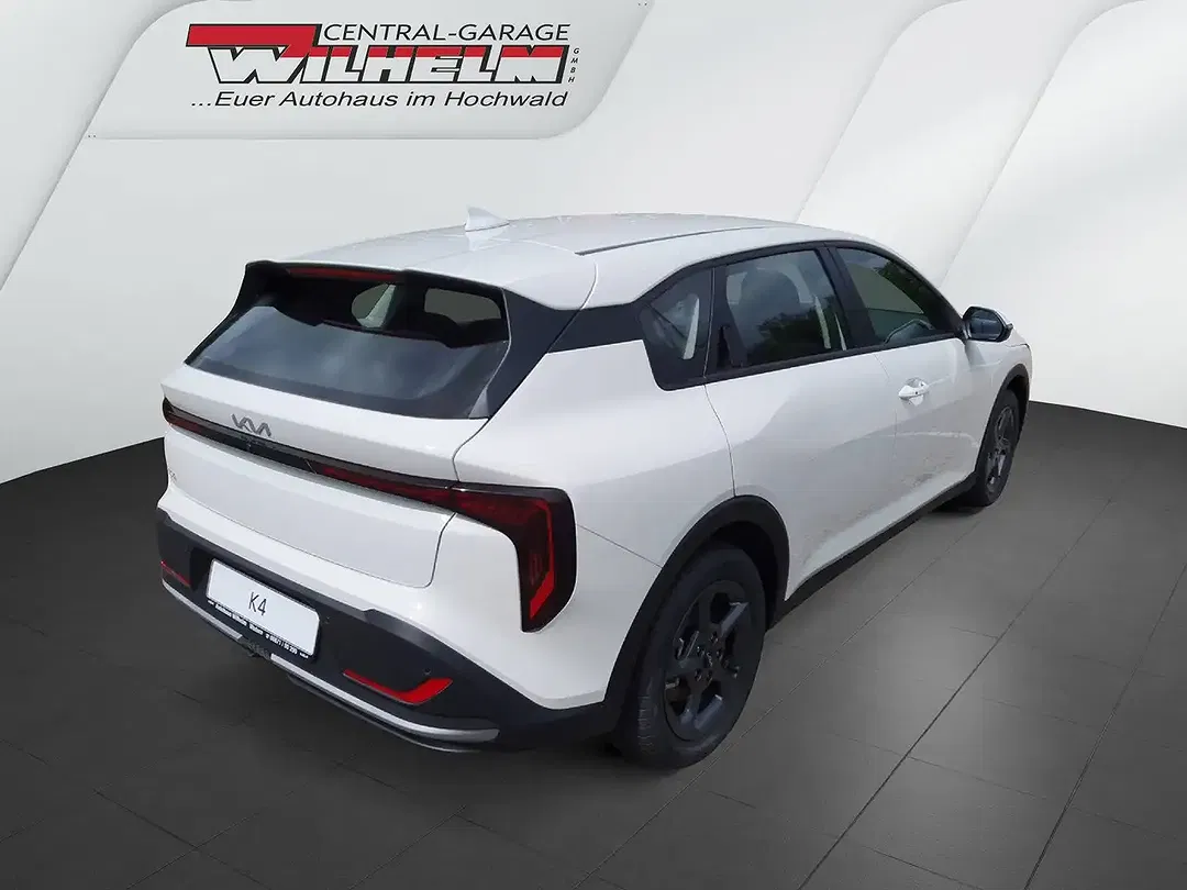 Kia K4 - Thumbnail 3