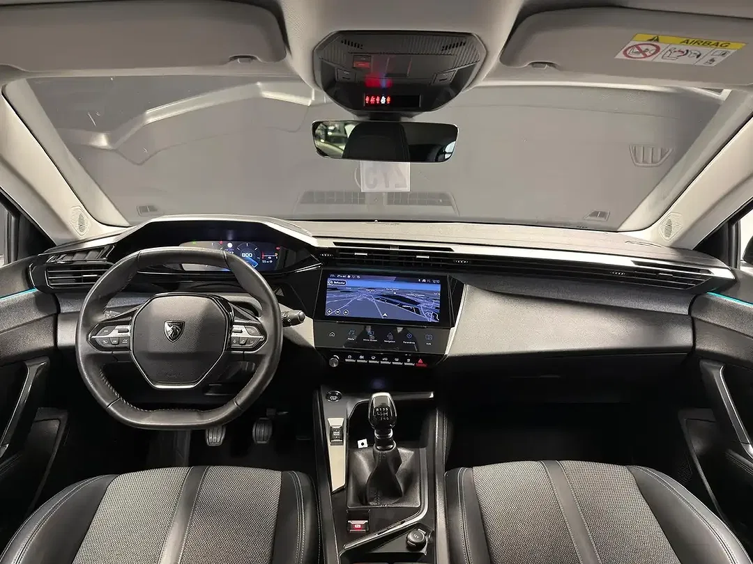 Peugeot 308 - Thumbnail 9