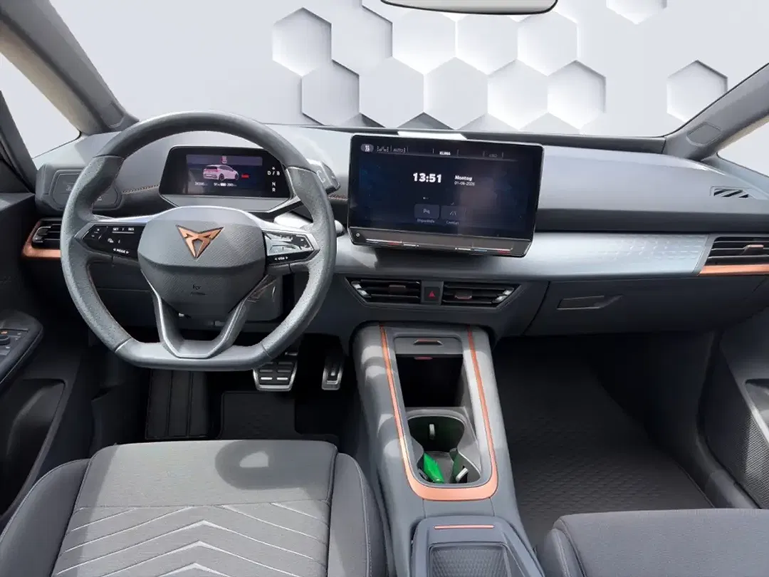CUPRA Born - Thumbnail 14