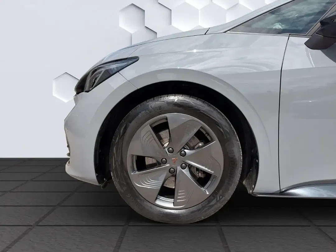 CUPRA Born - Thumbnail 20