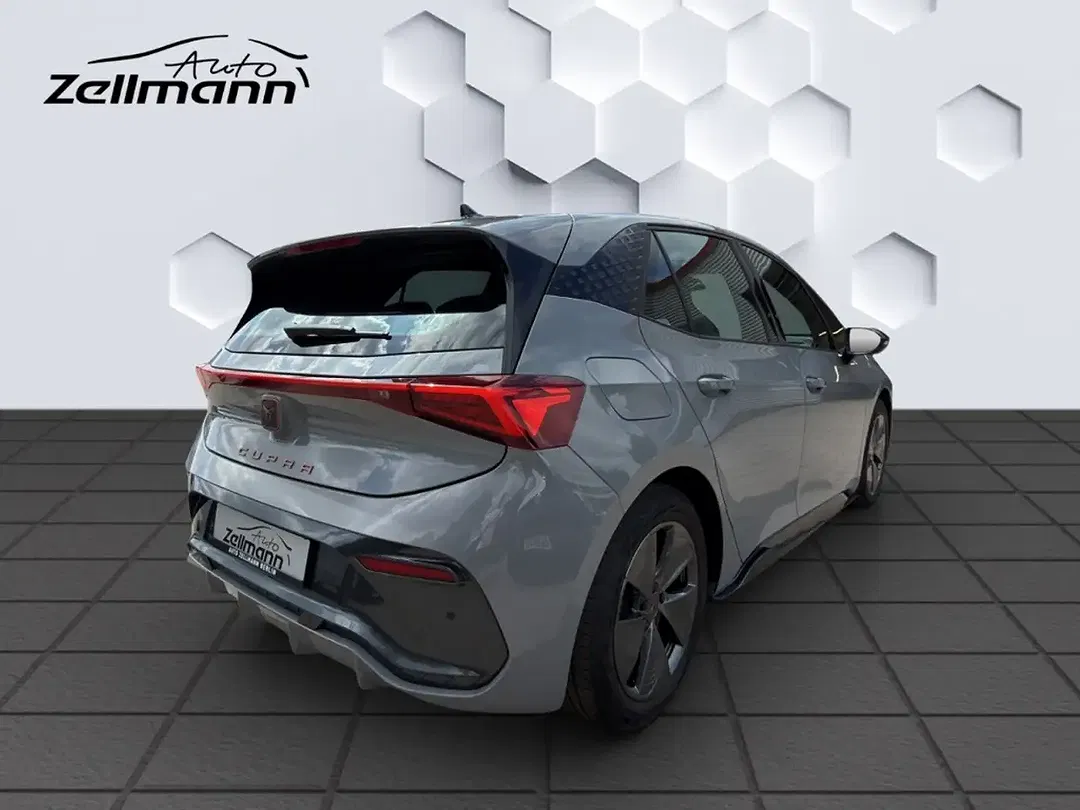 CUPRA Born - Thumbnail 6