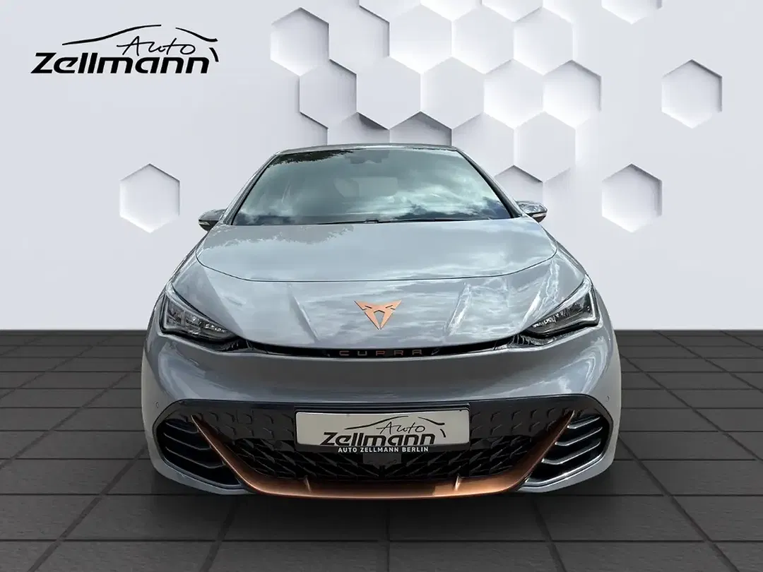 CUPRA Born - Thumbnail 9