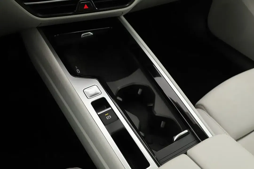 Volkswagen Passat Variant - Thumbnail 12