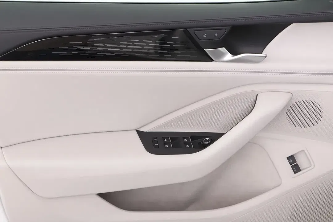 Volkswagen Passat Variant - Thumbnail 15