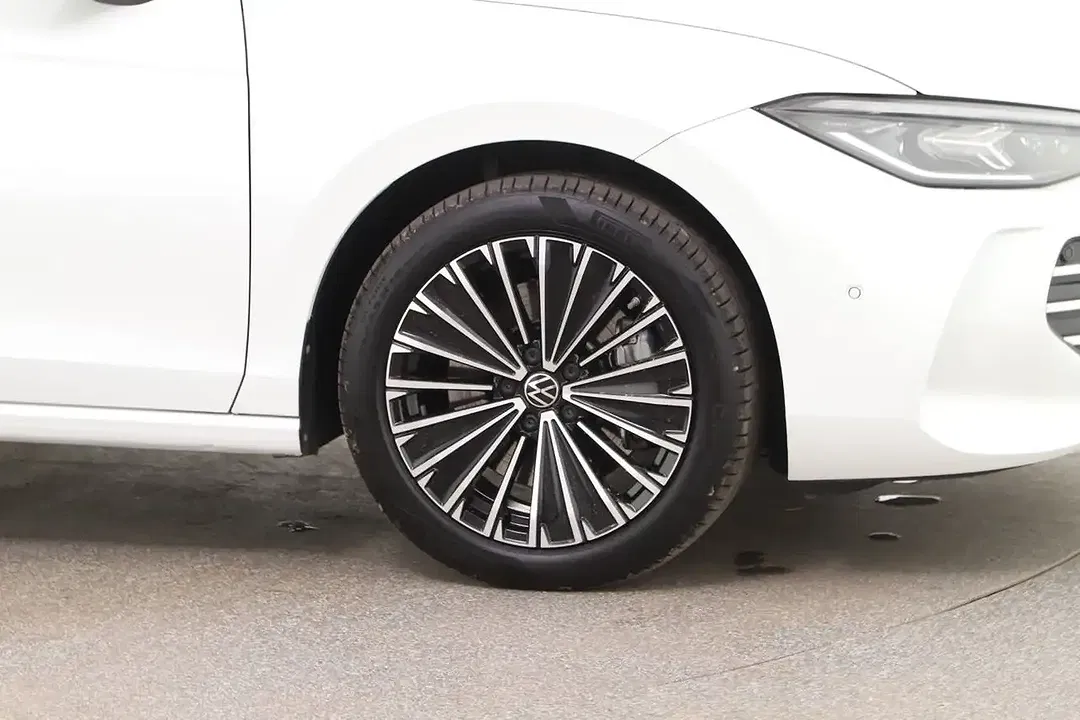 Volkswagen Passat Variant - Thumbnail 3