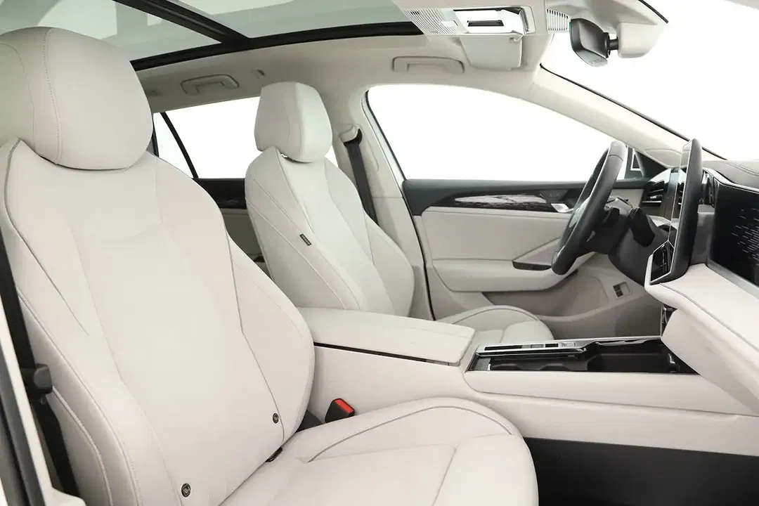 Volkswagen Passat Variant - Thumbnail 7