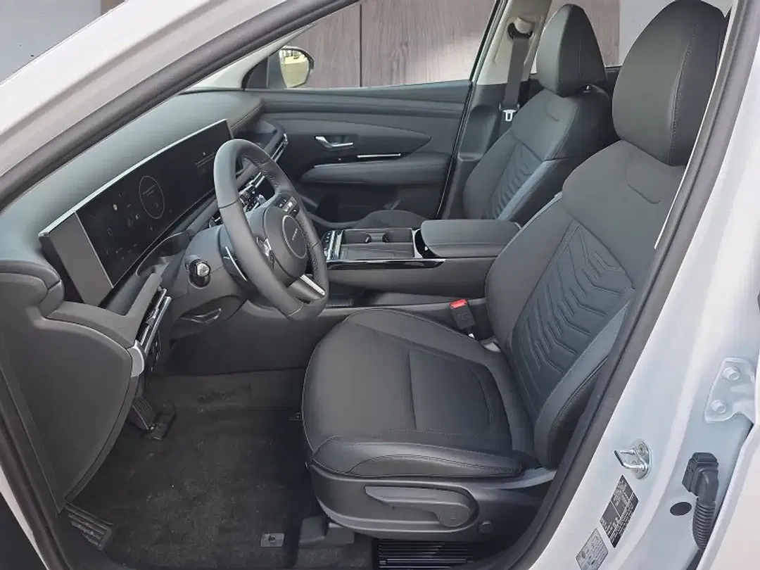 Hyundai TUCSON - Thumbnail 10