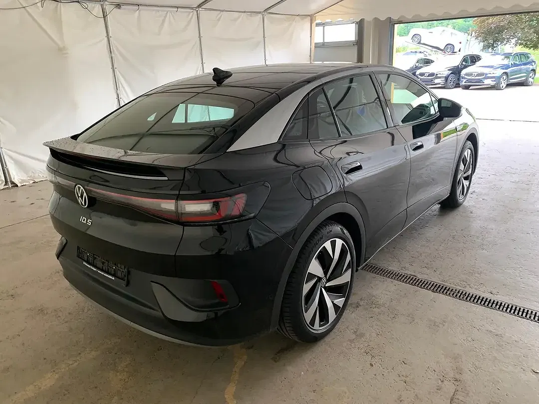 Volkswagen ID.5 - Thumbnail 3