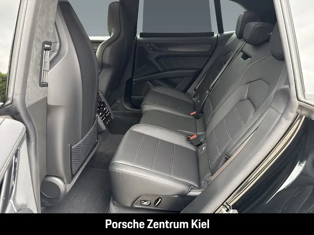 Porsche Cayenne - Thumbnail 8