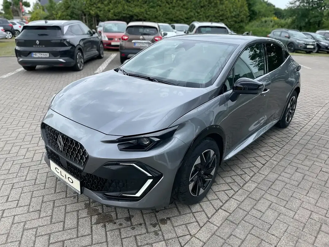 Renault Clio - Thumbnail 2