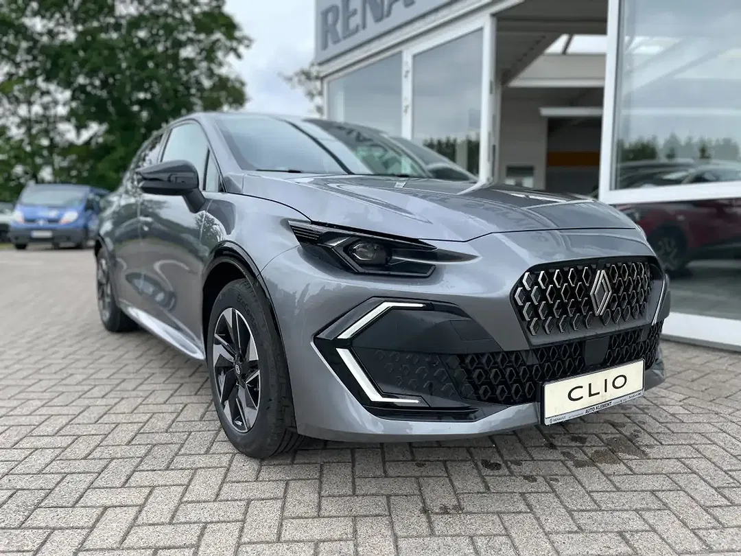 Renault Clio - Thumbnail 4