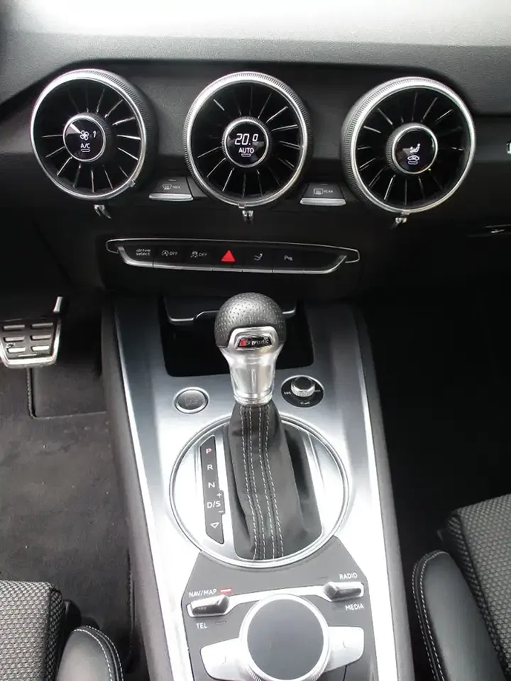 Audi TT - Thumbnail 13