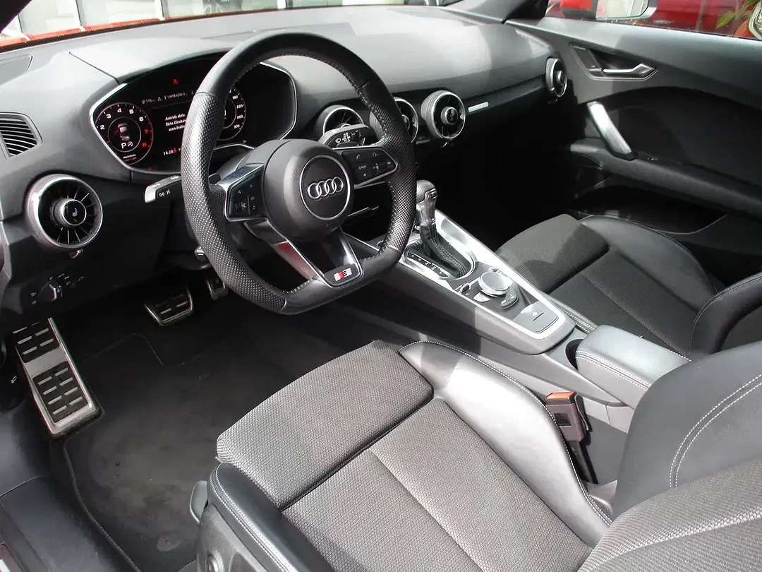 Audi TT - Thumbnail 8