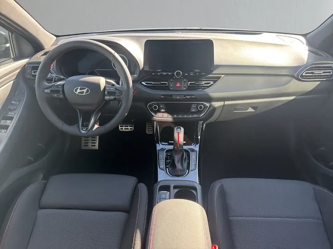 Hyundai i30 - Thumbnail 9