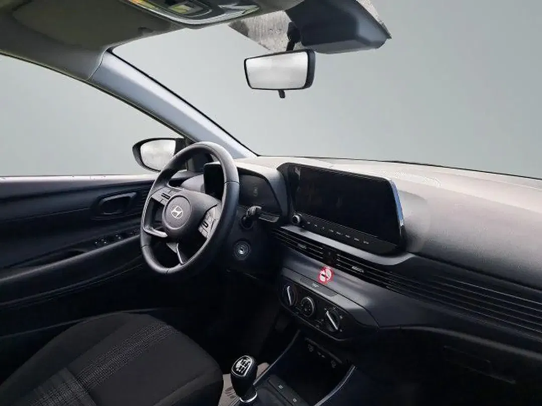 Hyundai i20 - Thumbnail 10