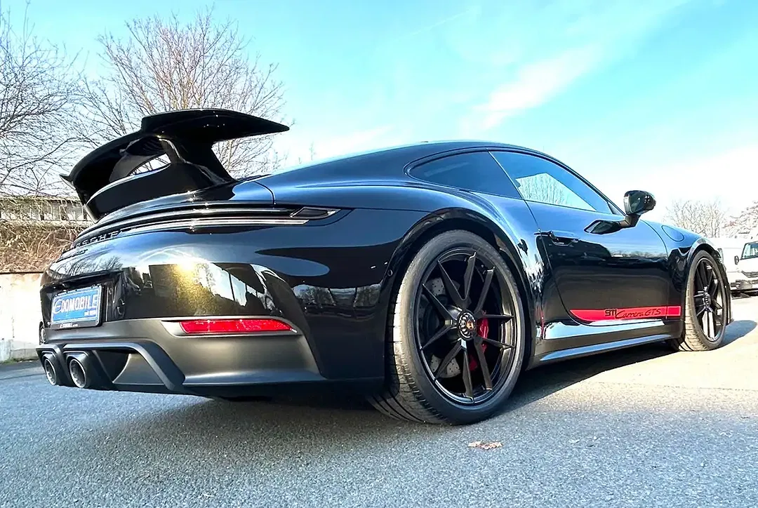 Porsche 992 - Thumbnail 10