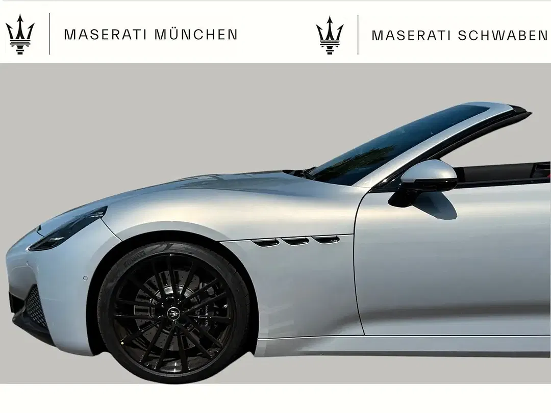 Maserati GranCabrio - Thumbnail 11