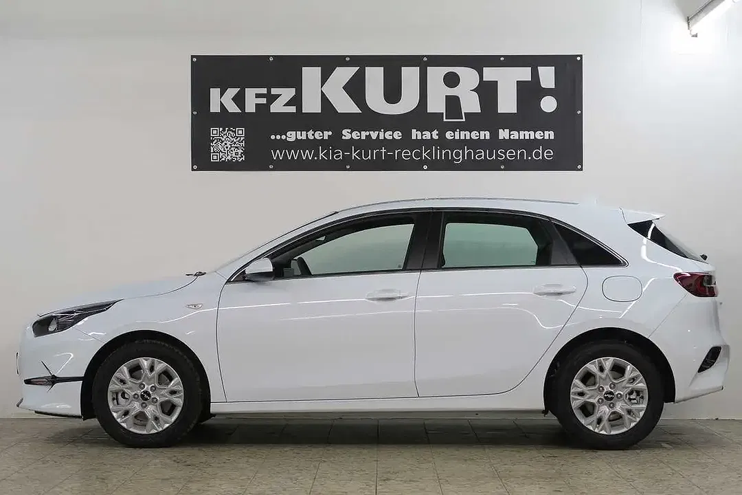 Kia Ceed / cee'd - Thumbnail 3