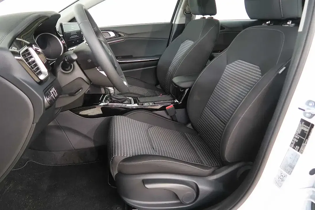 Kia Ceed / cee'd - Thumbnail 9