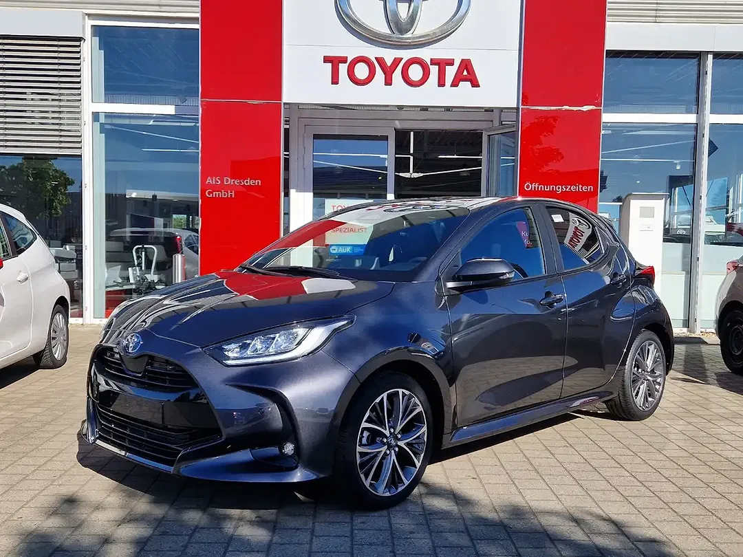 Toyota Yaris - Thumbnail 1