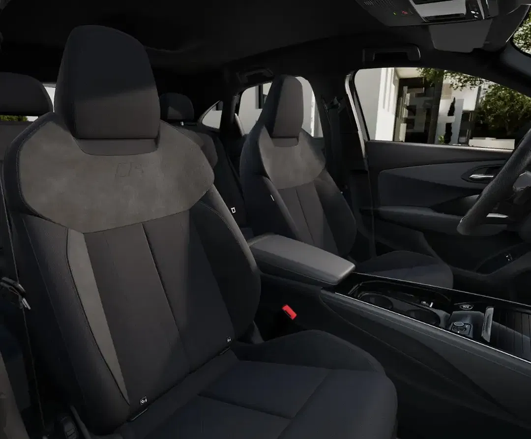 Audi Q3 - Thumbnail 10