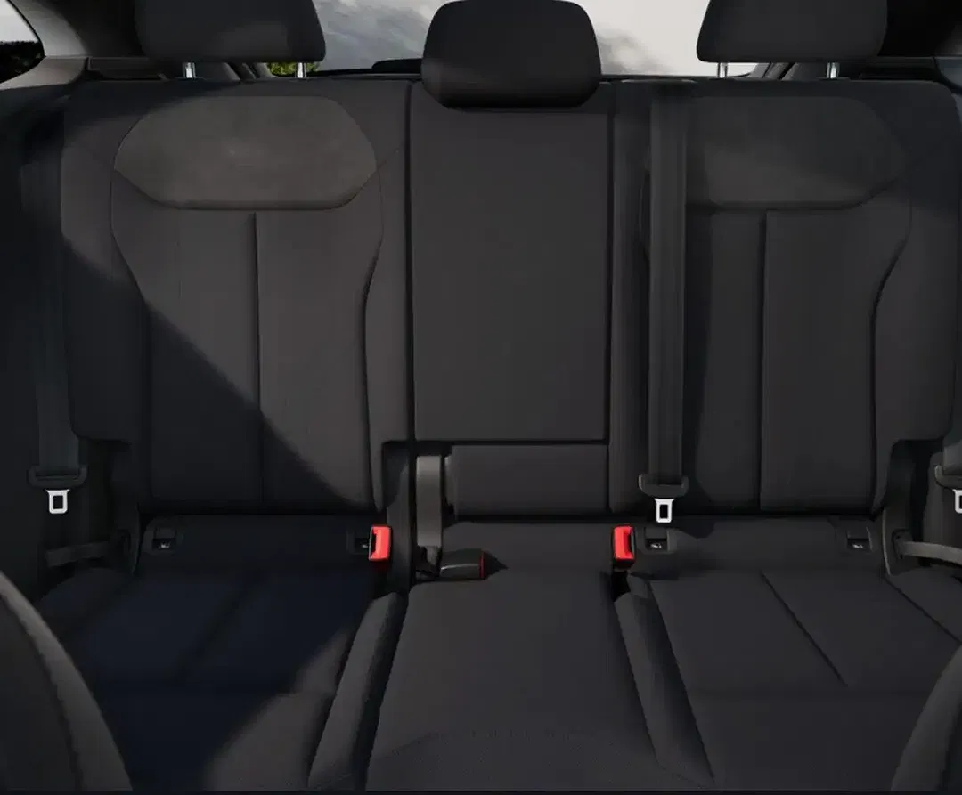 Audi Q3 - Thumbnail 11