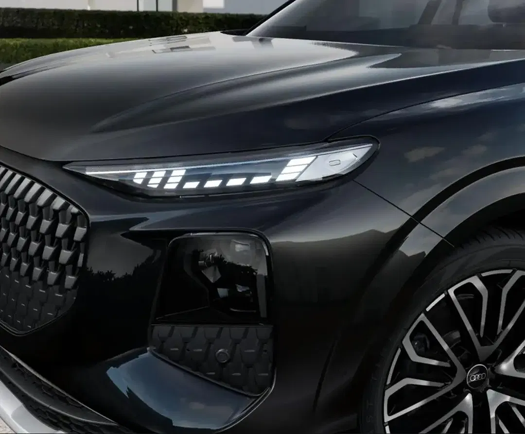 Audi Q3 - Thumbnail 12