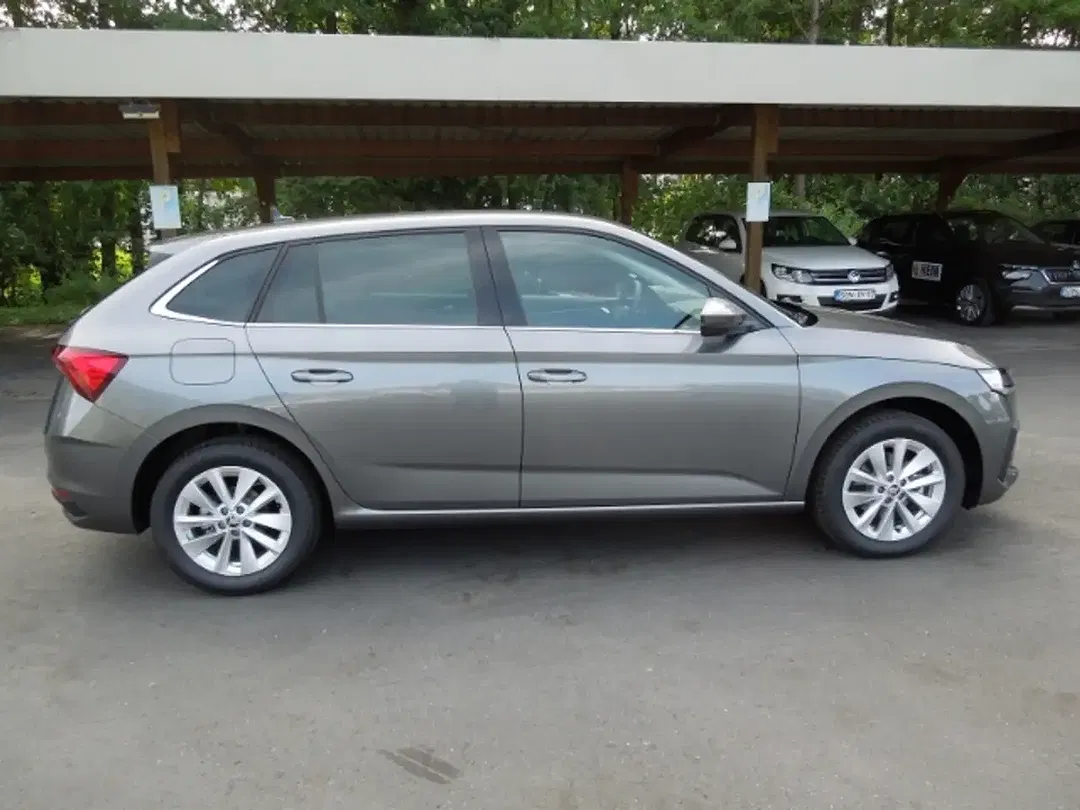 Skoda Scala - Thumbnail 3