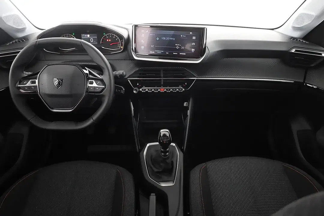 Peugeot 208 - Thumbnail 8