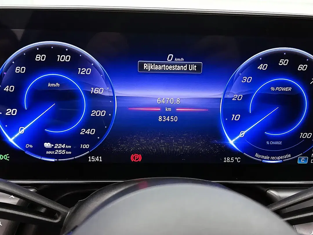 Mercedes-Benz EQS - Thumbnail 11
