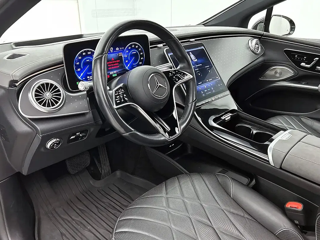 Mercedes-Benz EQS - Thumbnail 8