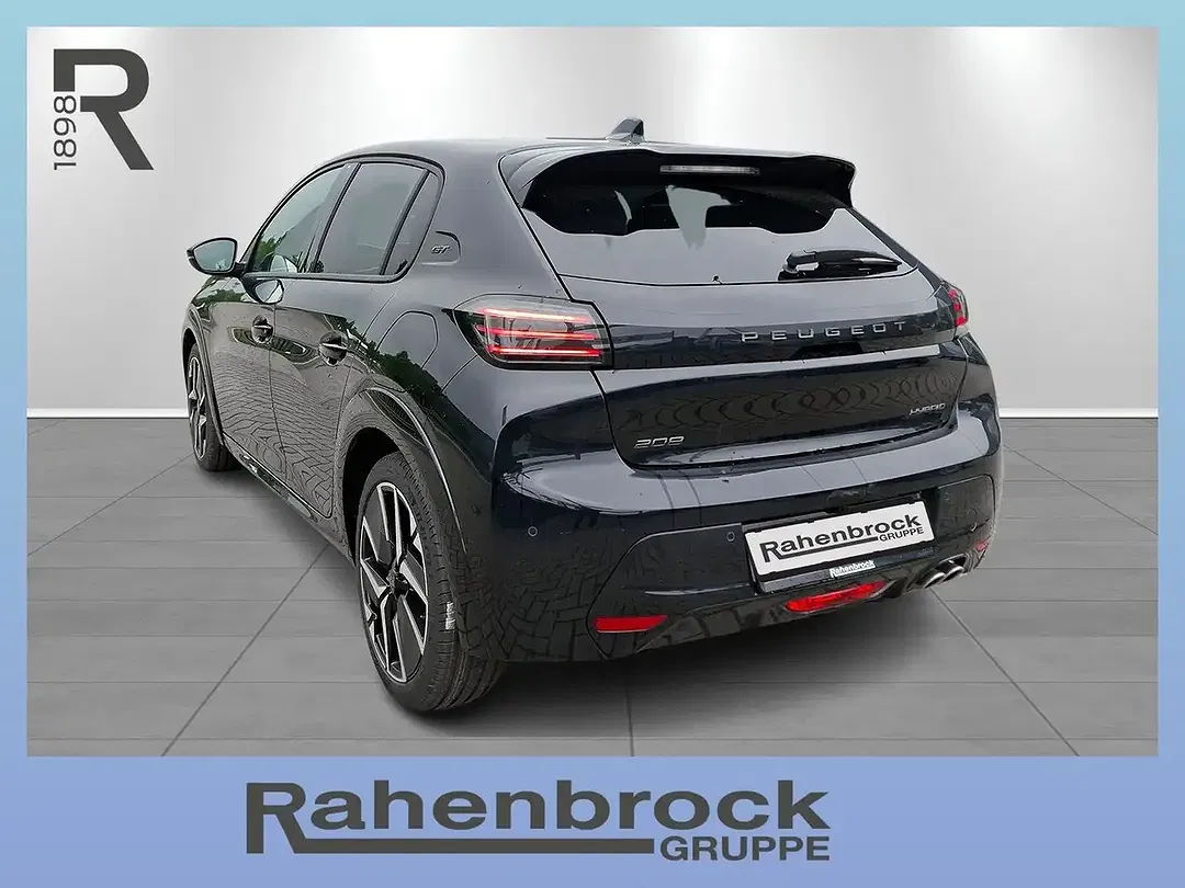Peugeot 208 - Thumbnail 3