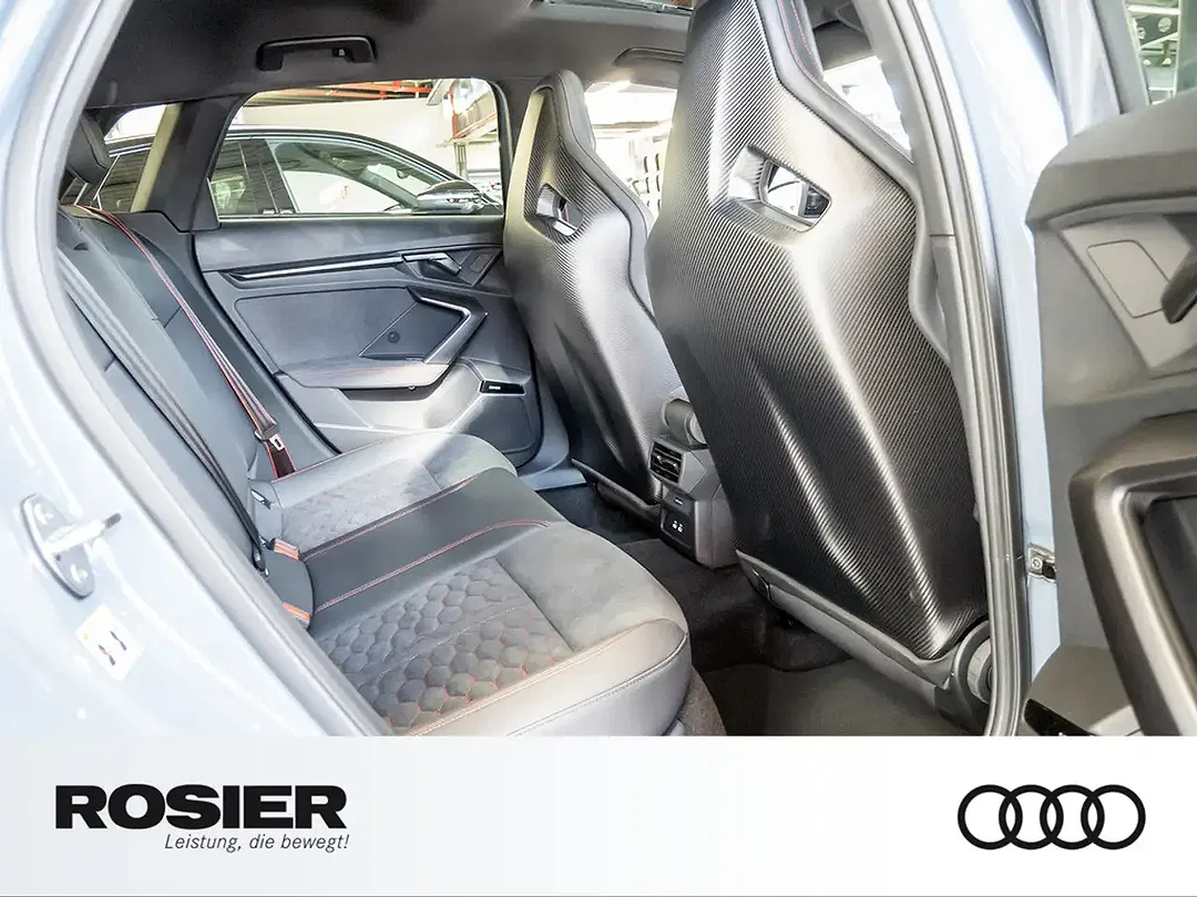 Audi RS3 - Thumbnail 4