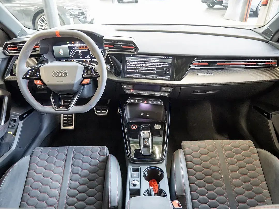 Audi RS3 - Thumbnail 8