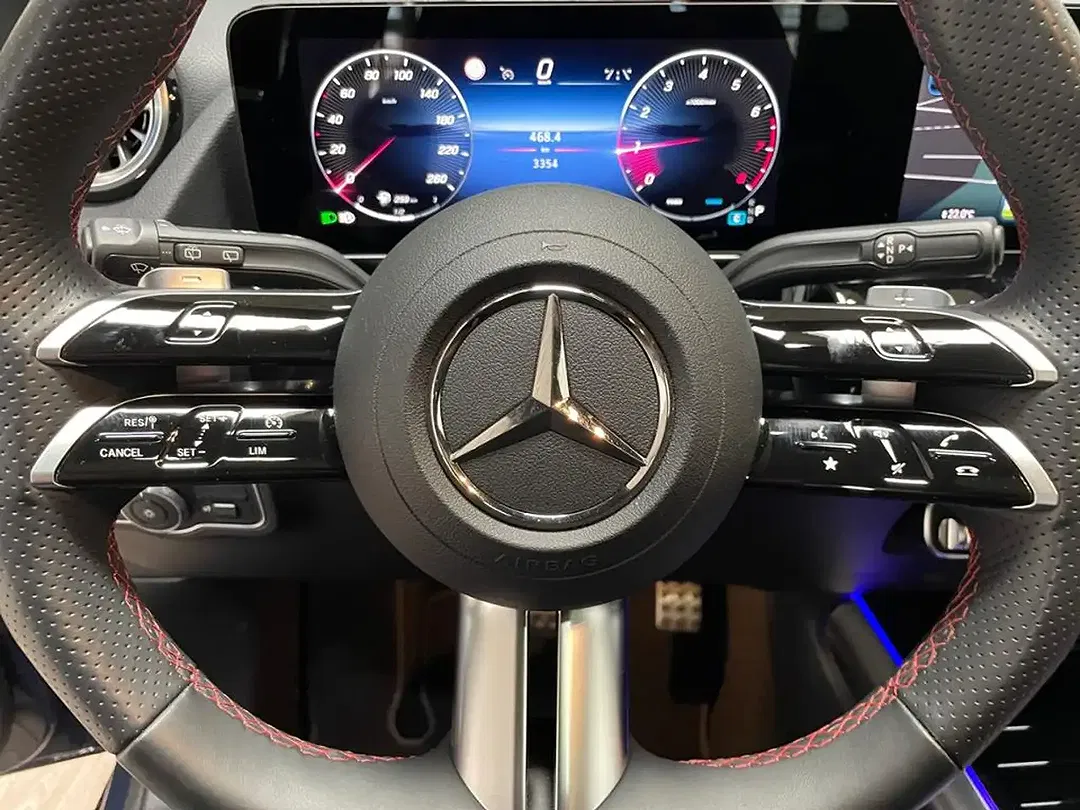 Mercedes-Benz B 200 - Thumbnail 10