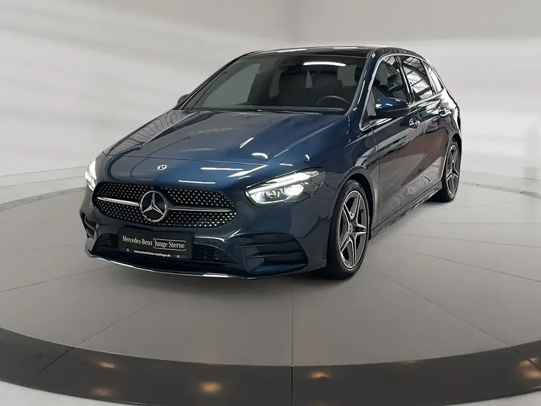 Mercedes-Benz B 200 - Thumbnail 1