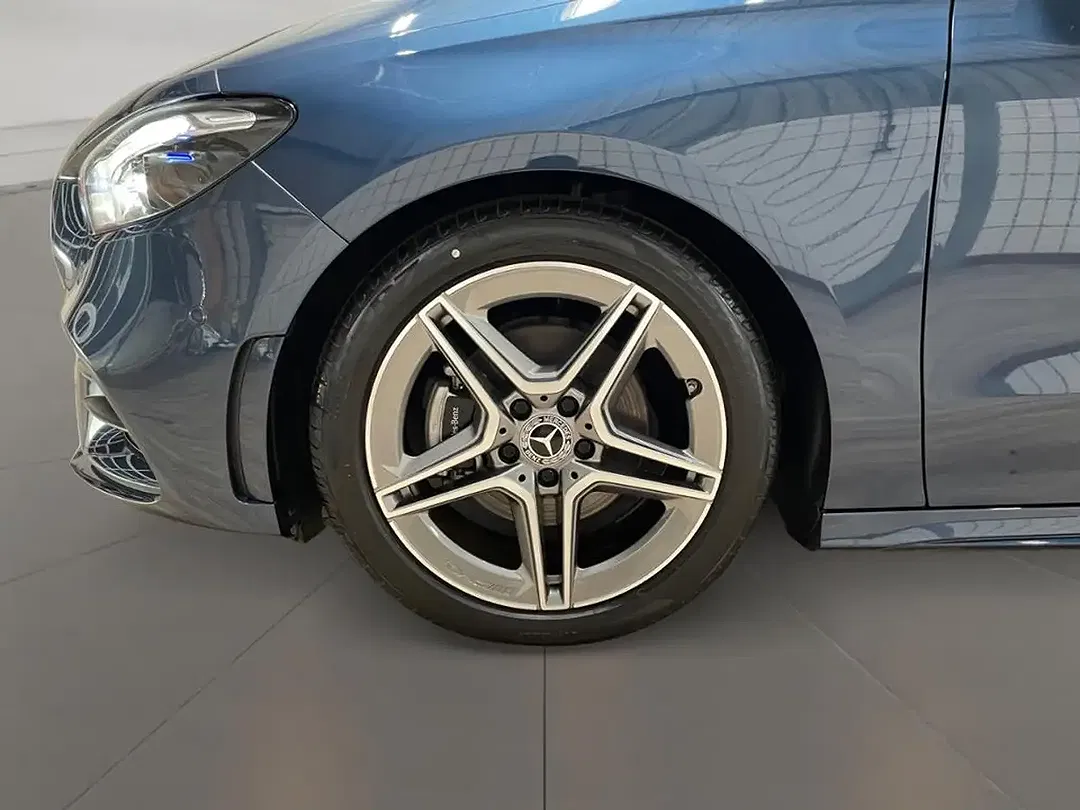 Mercedes-Benz B 200 - Thumbnail 8