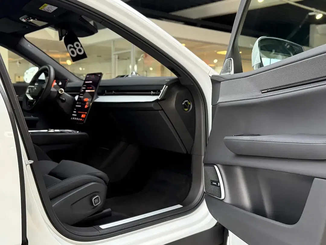 Polestar 3 - Thumbnail 24