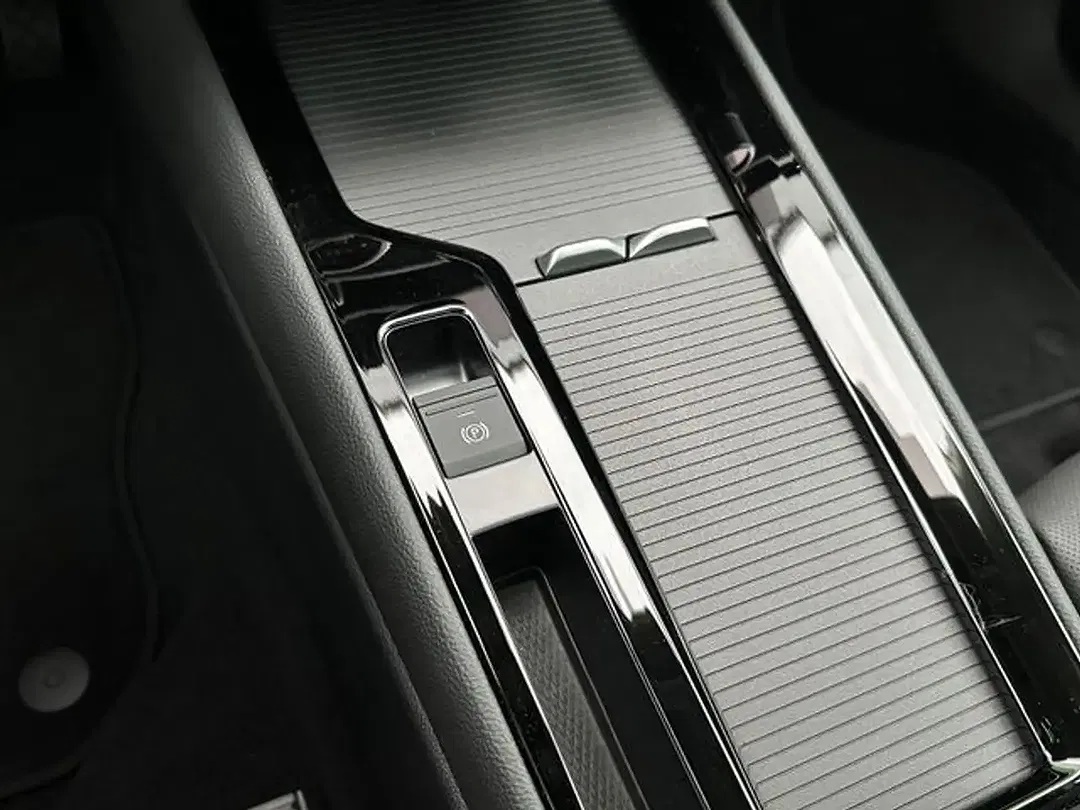 Skoda Superb - Thumbnail 15