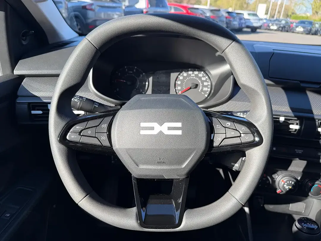 Dacia Sandero - Thumbnail 13