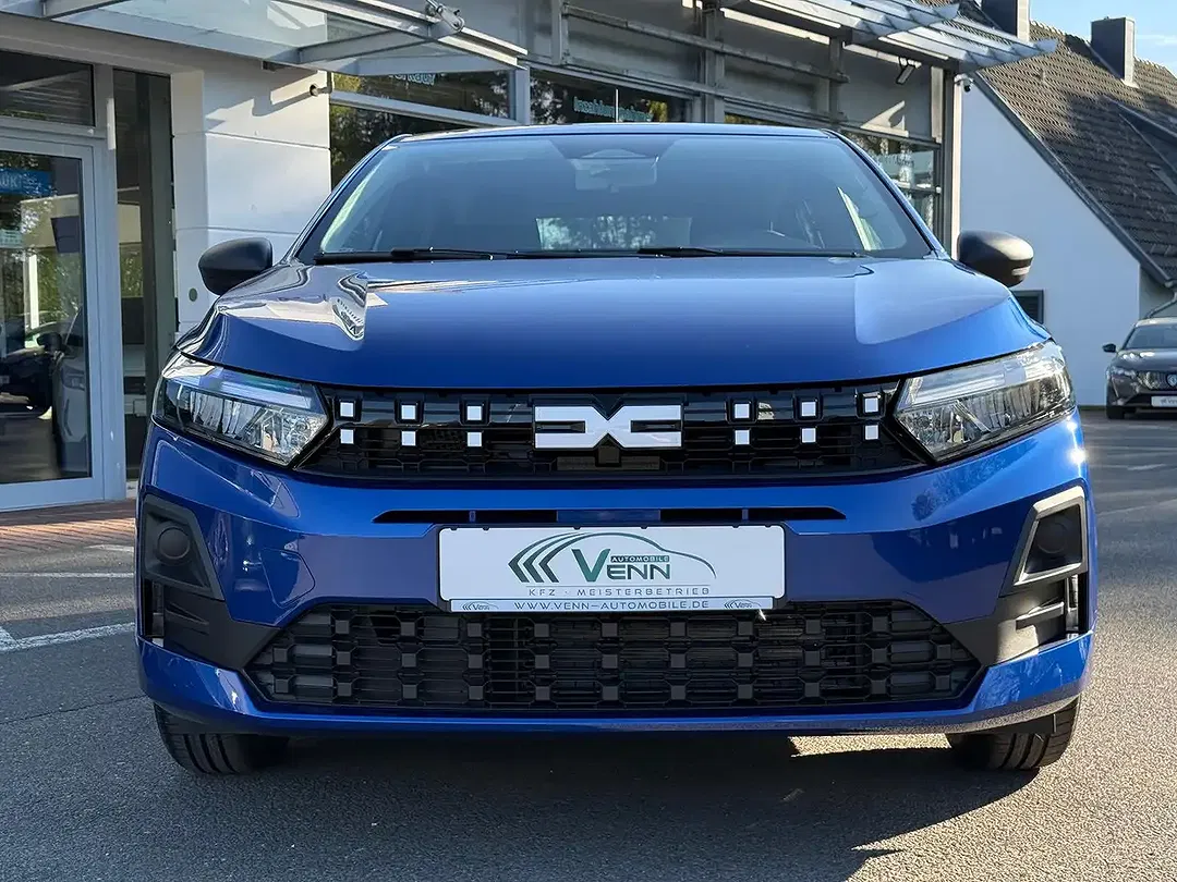 Dacia Sandero - Thumbnail 3