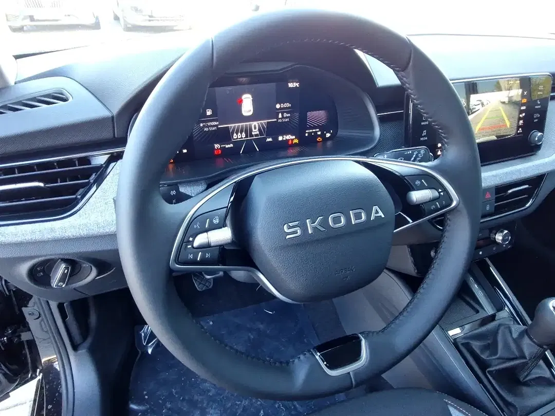 Skoda Kamiq - Thumbnail 10