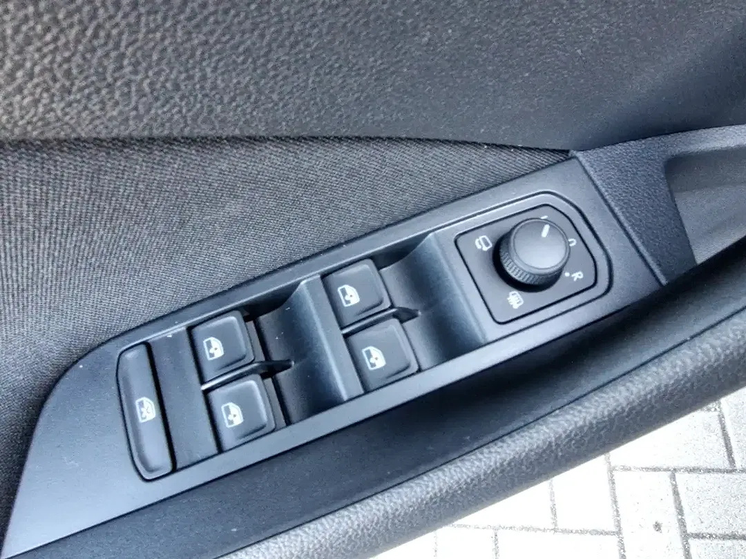 Skoda Kamiq - Thumbnail 13