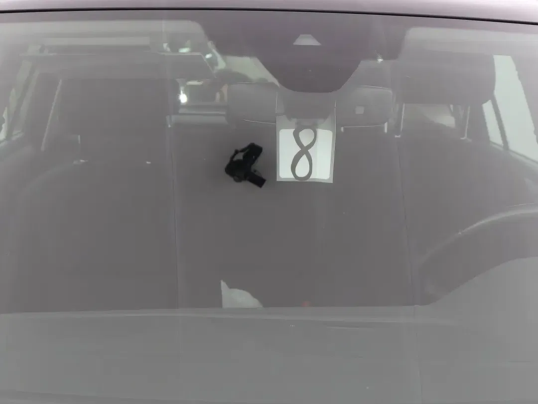 Volkswagen Tiguan - Thumbnail 6