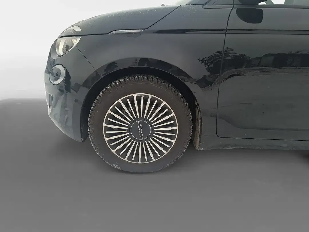 Fiat 500 - Thumbnail 9