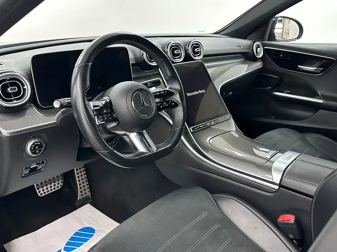Mercedes-Benz C 300 - Thumbnail 11